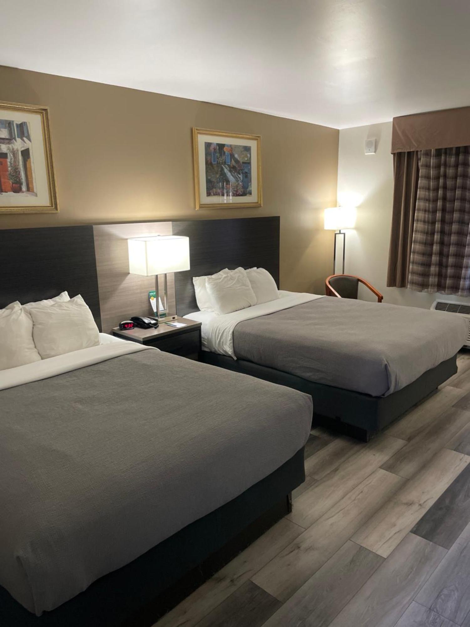 Quality Inn & Suites Goodyear - Phoenix West Екстериор снимка